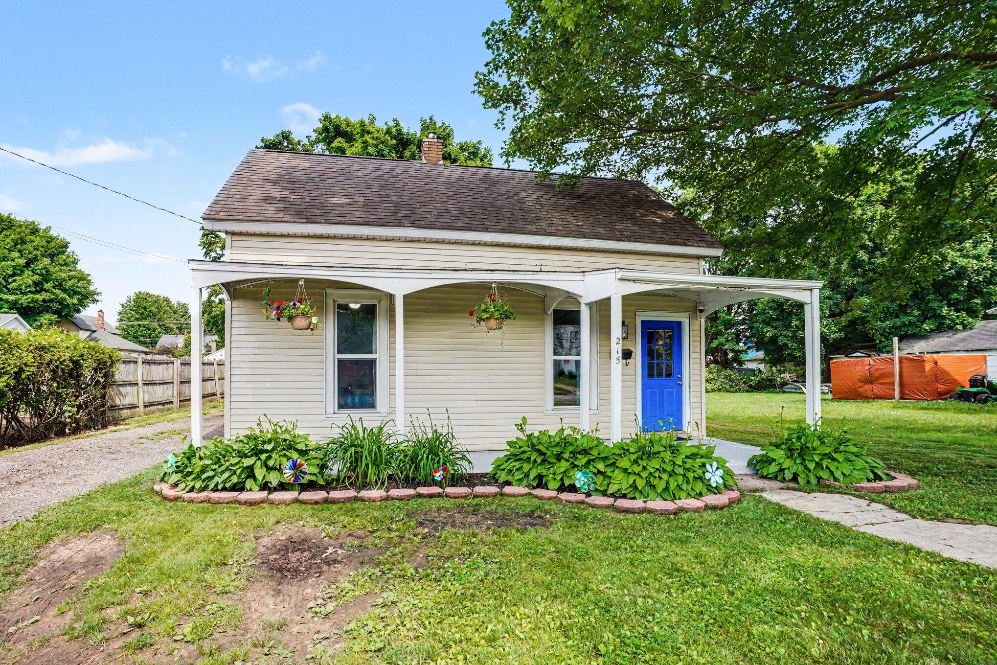 215 N Centerville Road