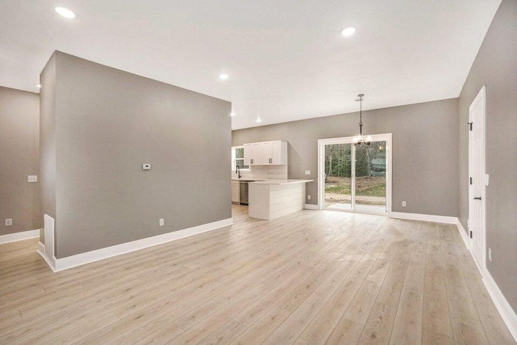 Photo of 18895 148th Avenue, Spring Lake, MI 49456 (MLS # 25052355)