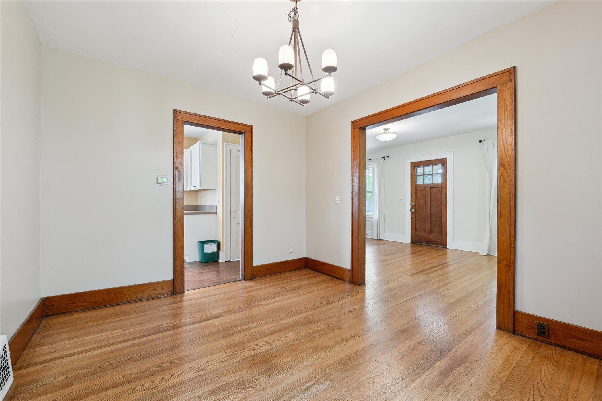 Ann Arbor, Michigan 48103, United States, 3 Bedrooms Bedrooms, ,2 BathroomsBathrooms,Residential,Active,159083