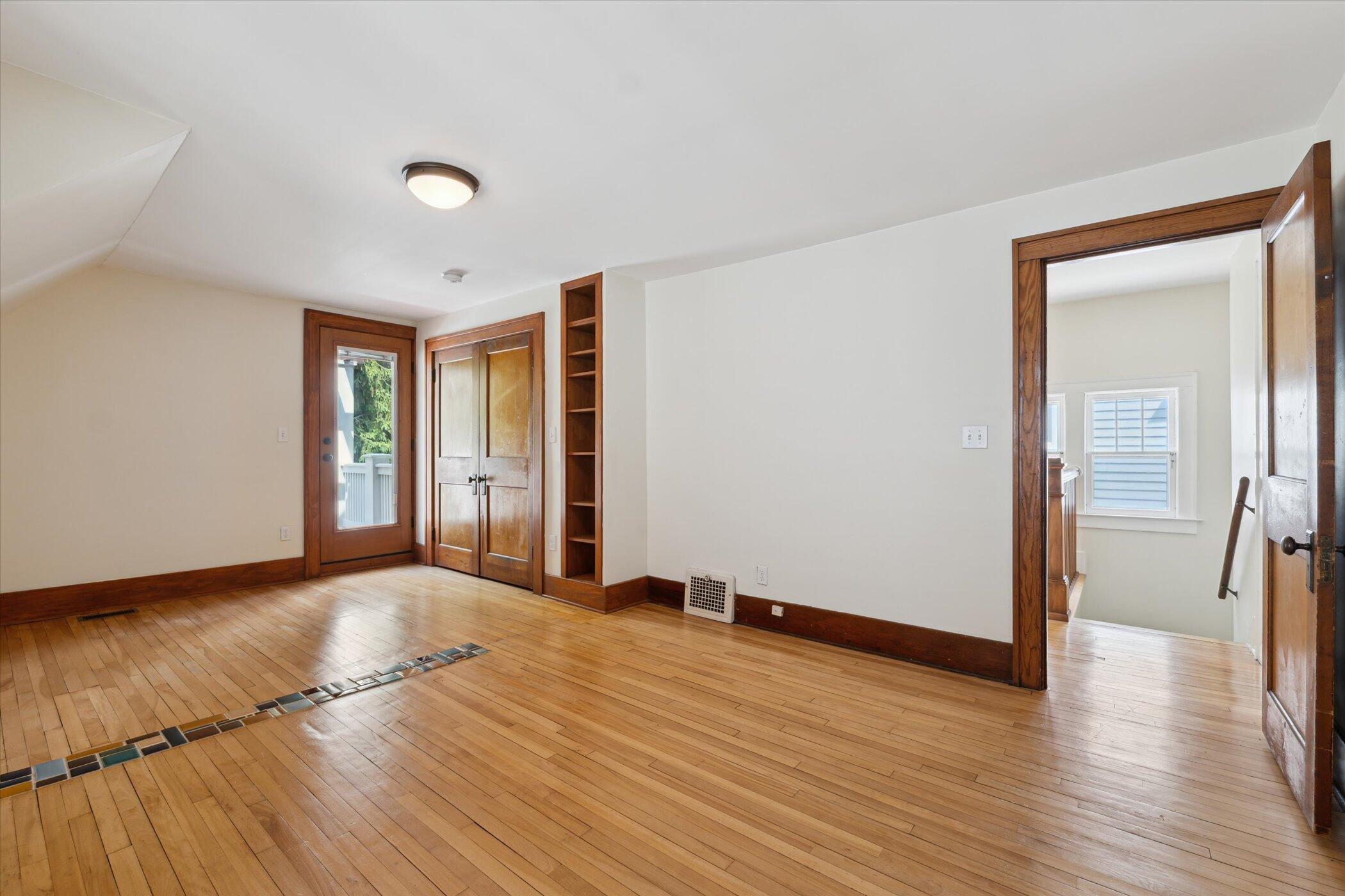 Ann Arbor, Michigan 48103, United States, 3 Bedrooms Bedrooms, ,2 BathroomsBathrooms,Residential,Active,159083