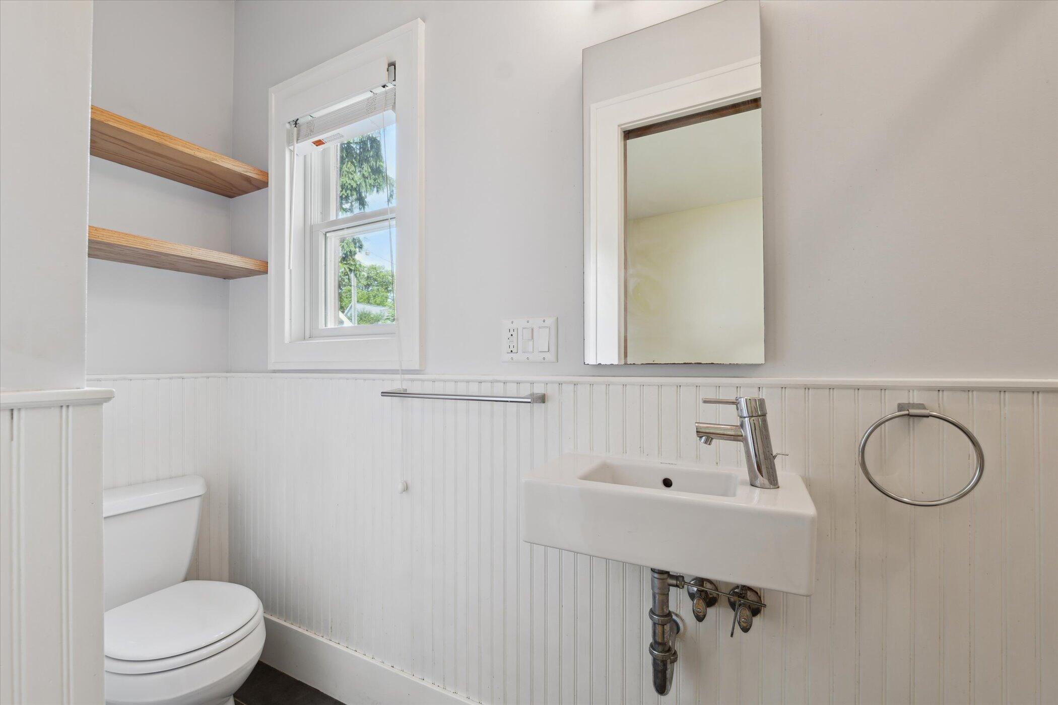 Ann Arbor, Michigan 48103, United States, 3 Bedrooms Bedrooms, ,2 BathroomsBathrooms,Residential,Active,159083