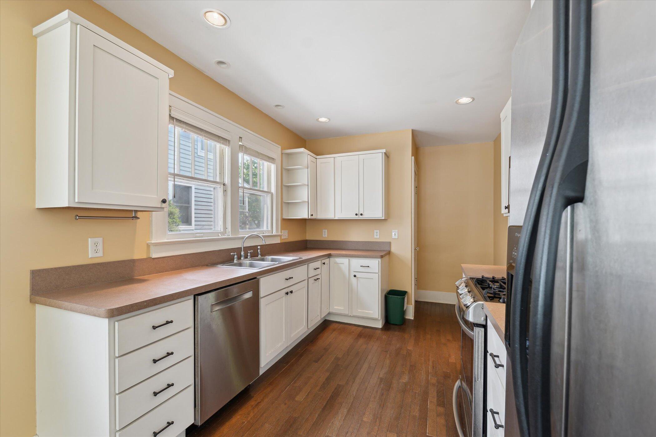 Ann Arbor, Michigan 48103, United States, 3 Bedrooms Bedrooms, ,2 BathroomsBathrooms,Residential,Active,159083