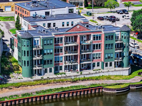 Photo of 80 Washington Street #7, Manistee, MI 49660 (MLS # 26035549)