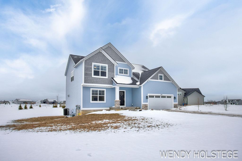 Photo of 12713 Ridgedale Drive, Allendale, MI 49401 (MLS # 26005162)