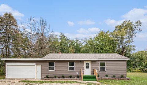 Photo of 37180 76th Street, Covert, MI 49043 (MLS # 25049328)