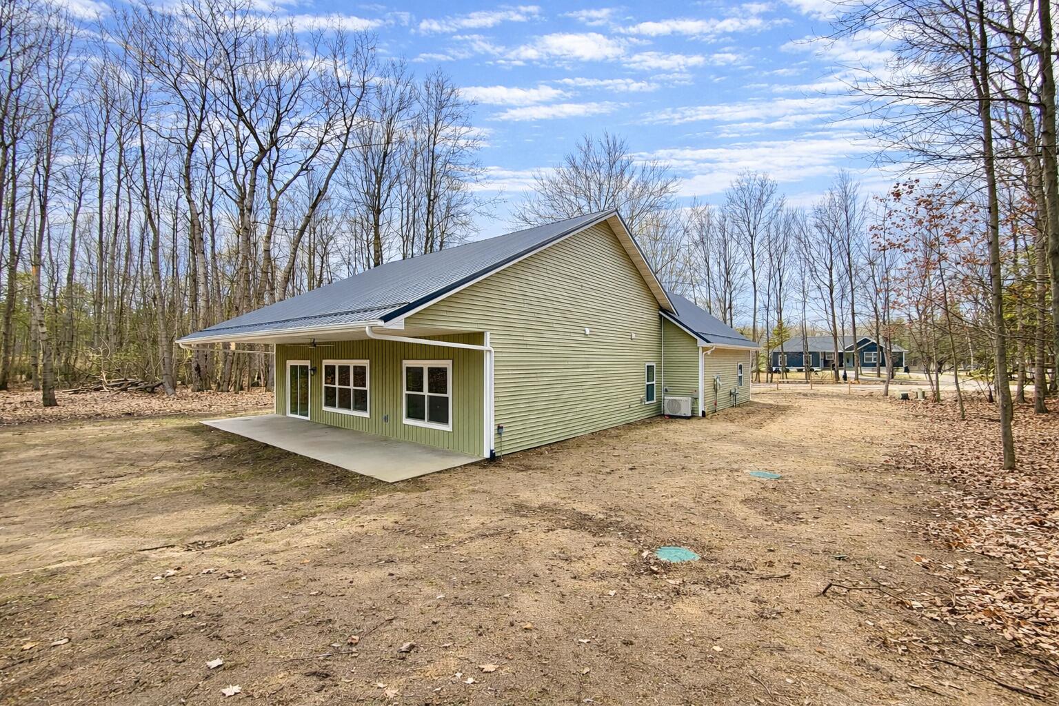 9215 Edgewater Drive