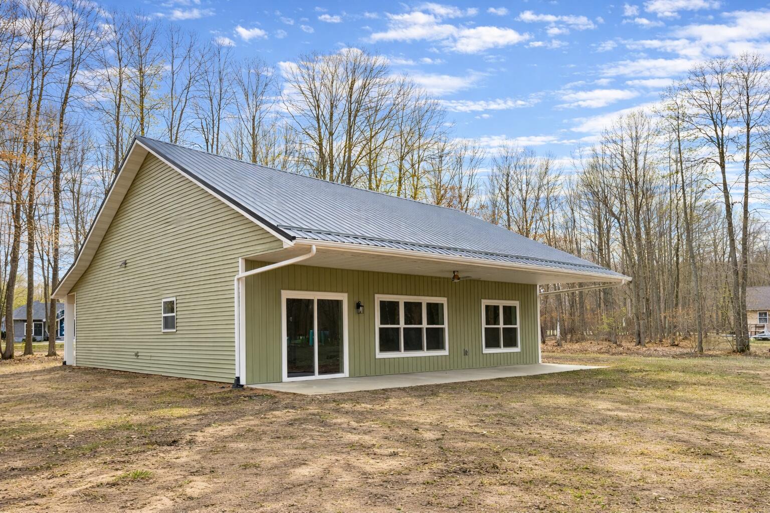 9215 Edgewater Drive