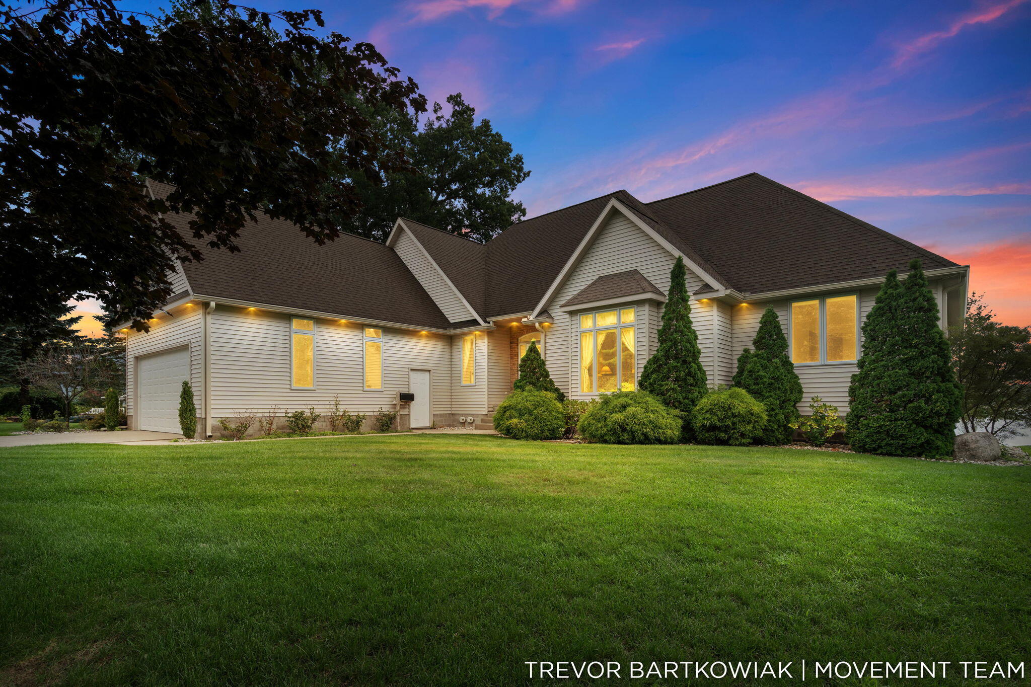 2696 Middle Lake Road