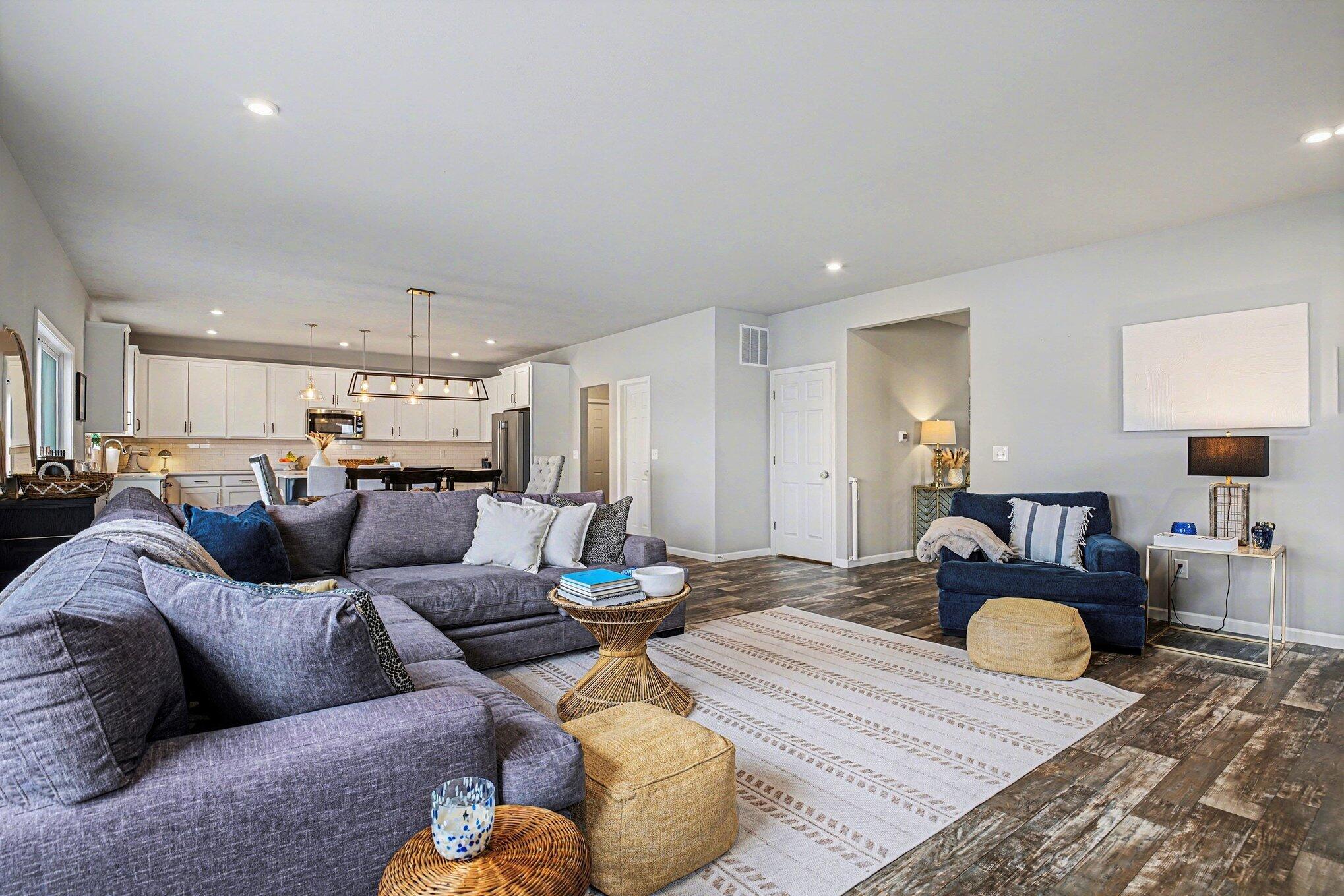 6106 Longhorn Trail