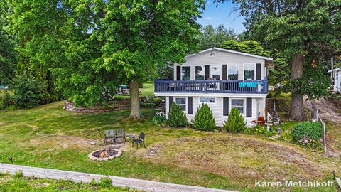 Photo for 4991 Lakeview Drive