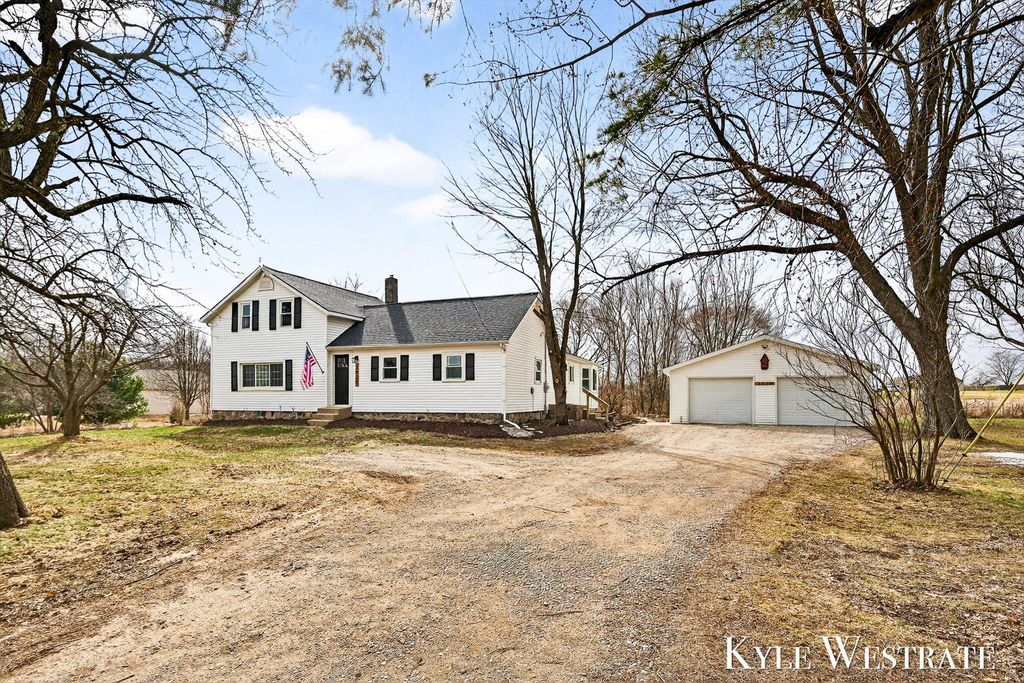 Photo of 2929 Alden Nash Avenue NE, Lowell, MI 49331 (MLS # 26010449)