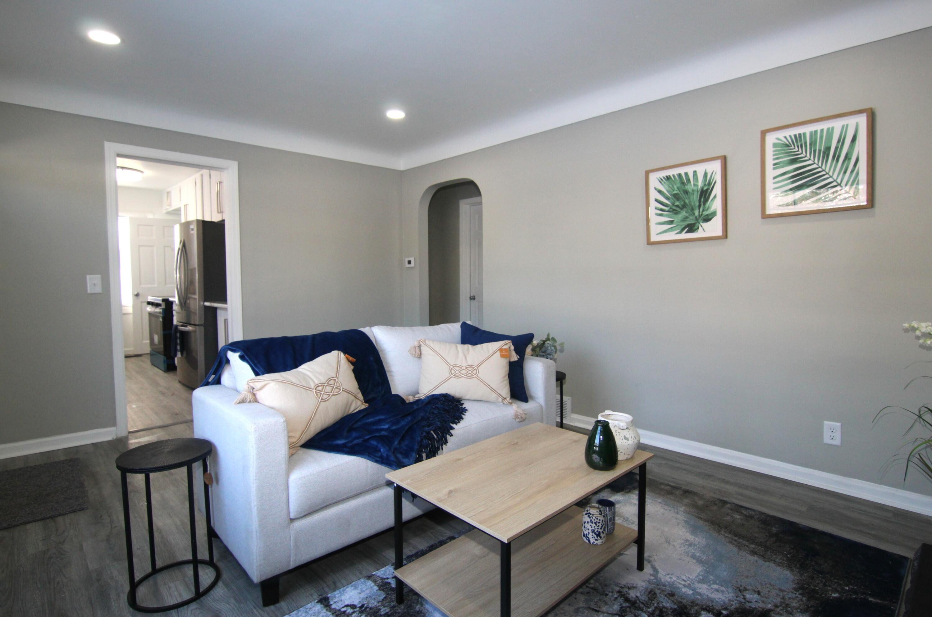 1803 Sunnyside Drive