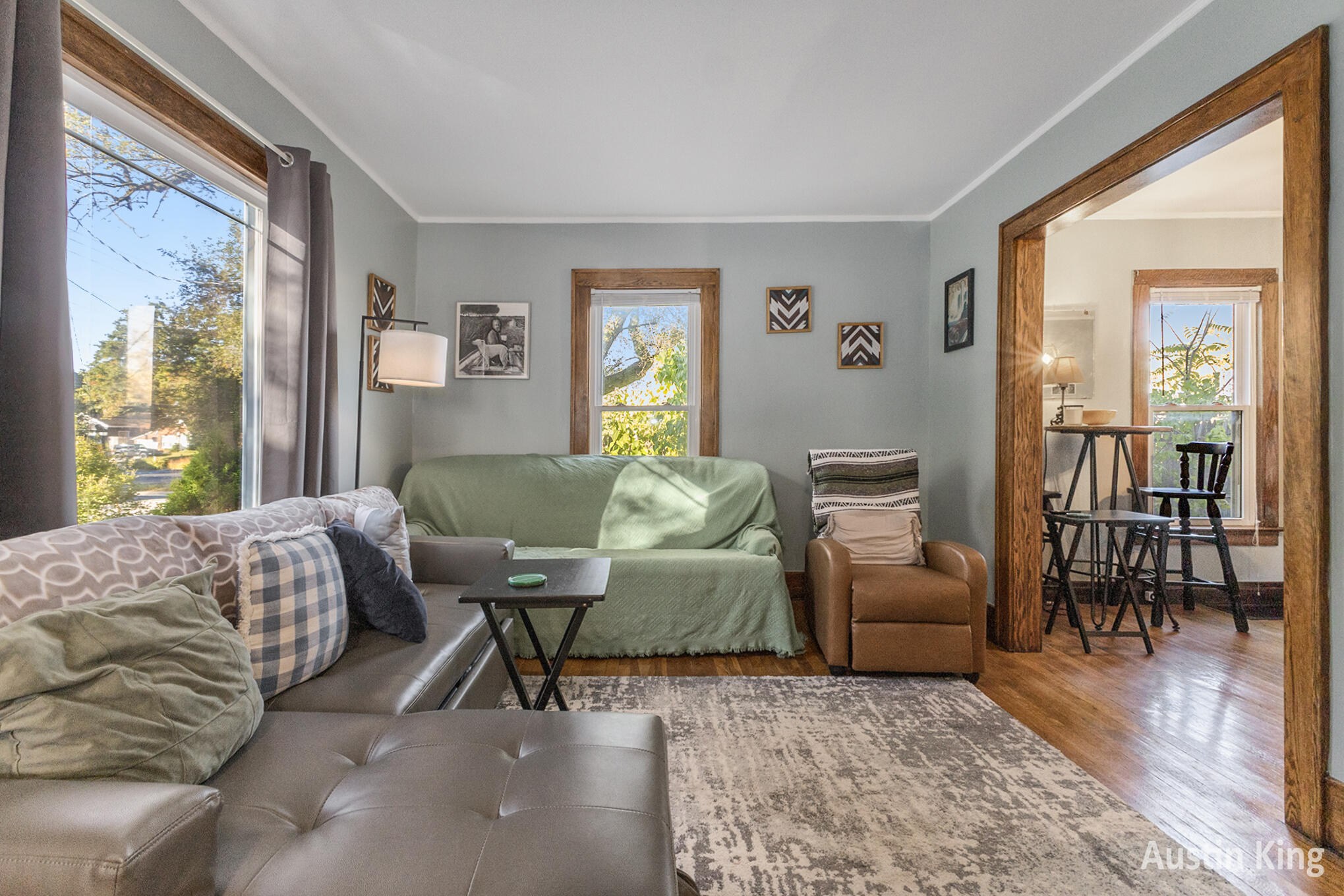 Grand Rapids, Michigan 49503, United States, 3 Bedrooms Bedrooms, ,2 BathroomsBathrooms,Residential,Active,232699