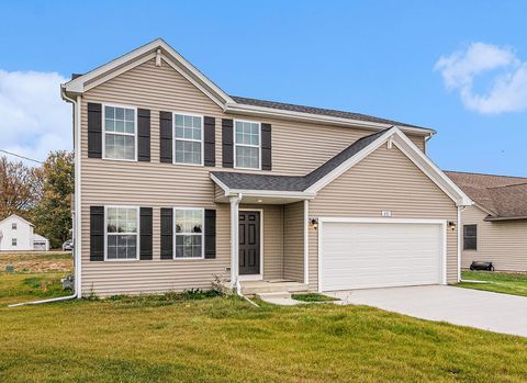 Photo of 575 River Oaks Drive, Watervliet, MI 49098 (MLS # 26013107)