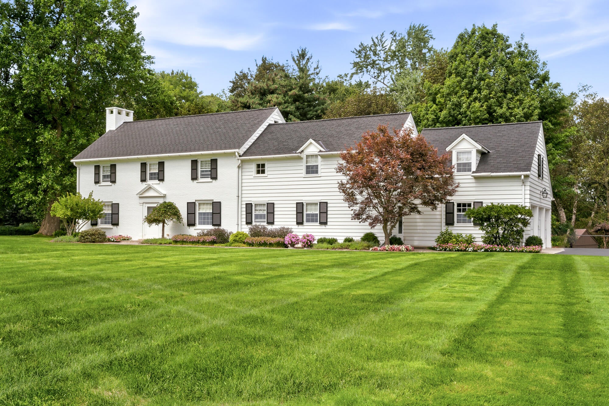 1500 Whites Road