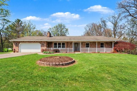 Photo of 2828 W F Avenue, Kalamazoo, MI 49009 (MLS # 26017616)