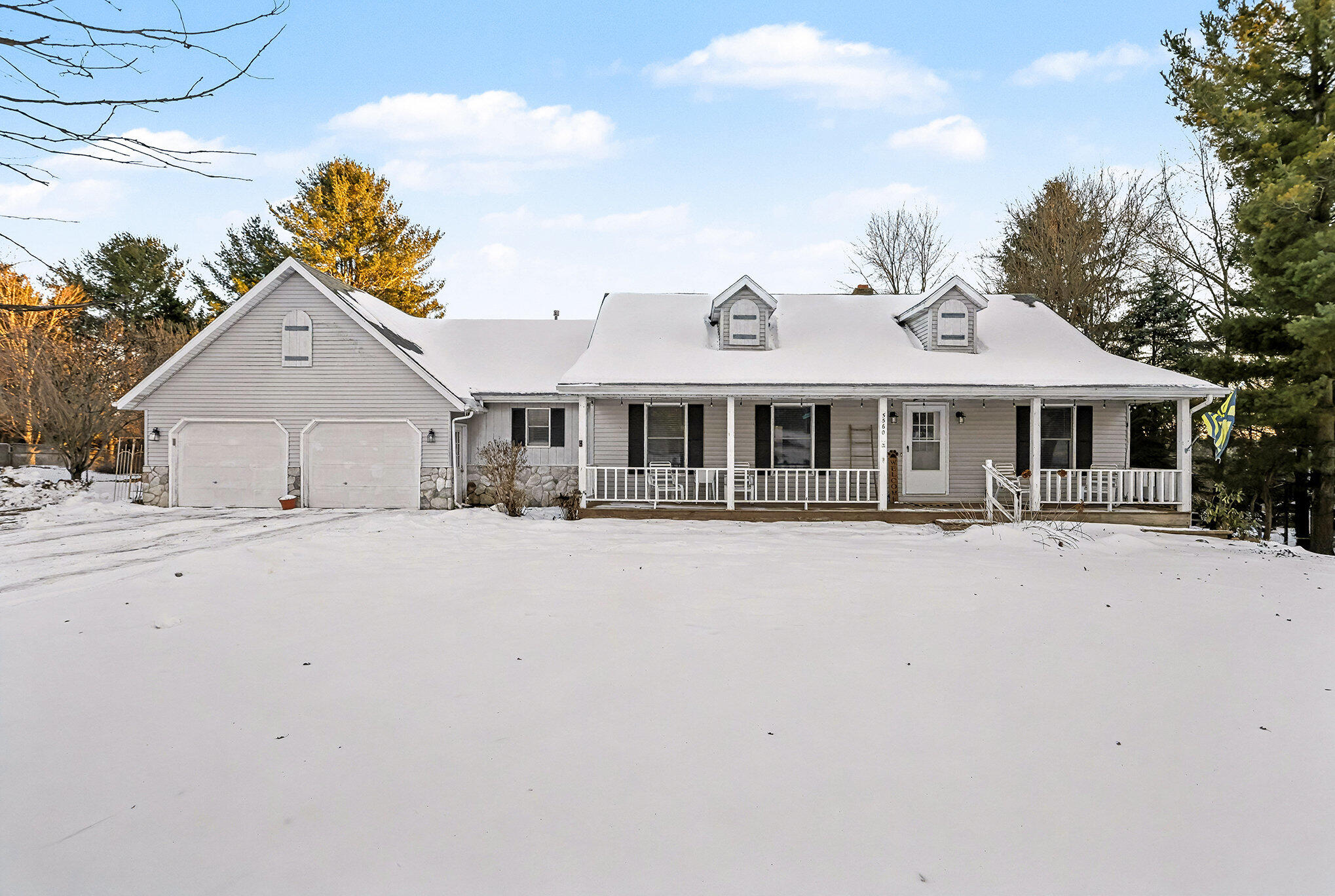 5560 Red Arrow Highway