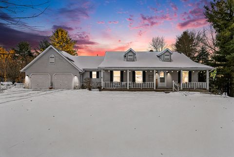 5560 Red Arrow Highway Coloma MI 49038