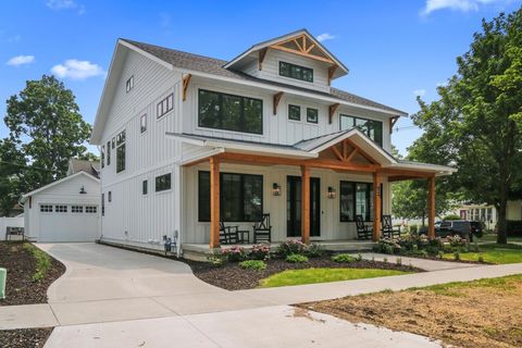 MLS: 25019605