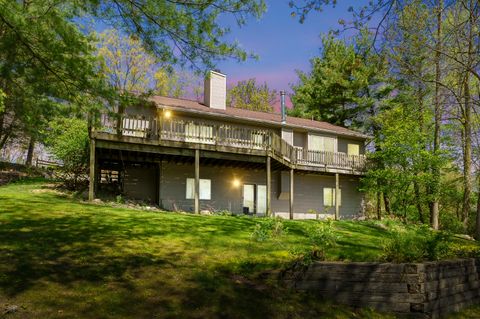 10511 Stoney Point Drive, Delton, MI 49046 - MLS#: 25021029
