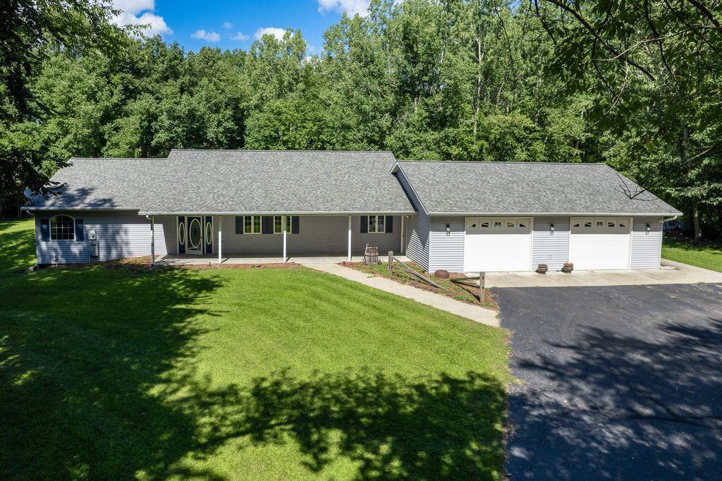 Photo of 12491 7 Mile Road NE, Belding, MI 48809 (MLS # 22036483)