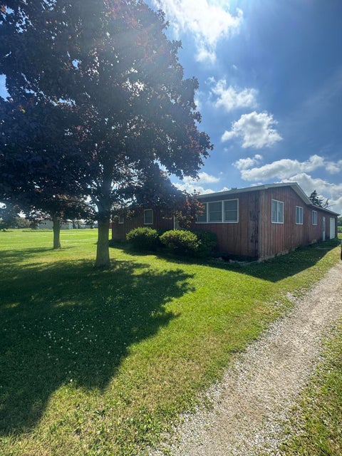 Photo for 1247 N Steel Road