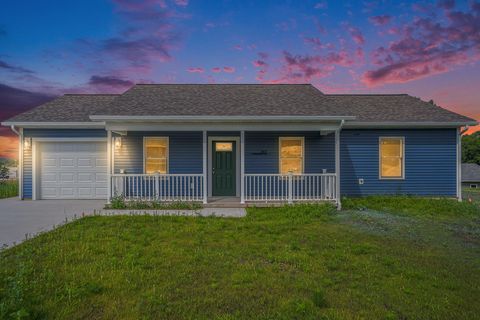 Photo of 267 Stonecrest Drive, Shelby, MI 49455 (MLS # 25037549)