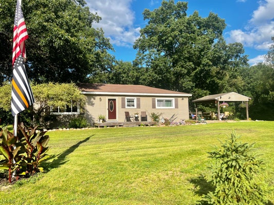 3979 W BACON RD, HILLSDALE, MI 49242 - Image 0e81b28003734ca9506fd21e84ae3964/3463473127