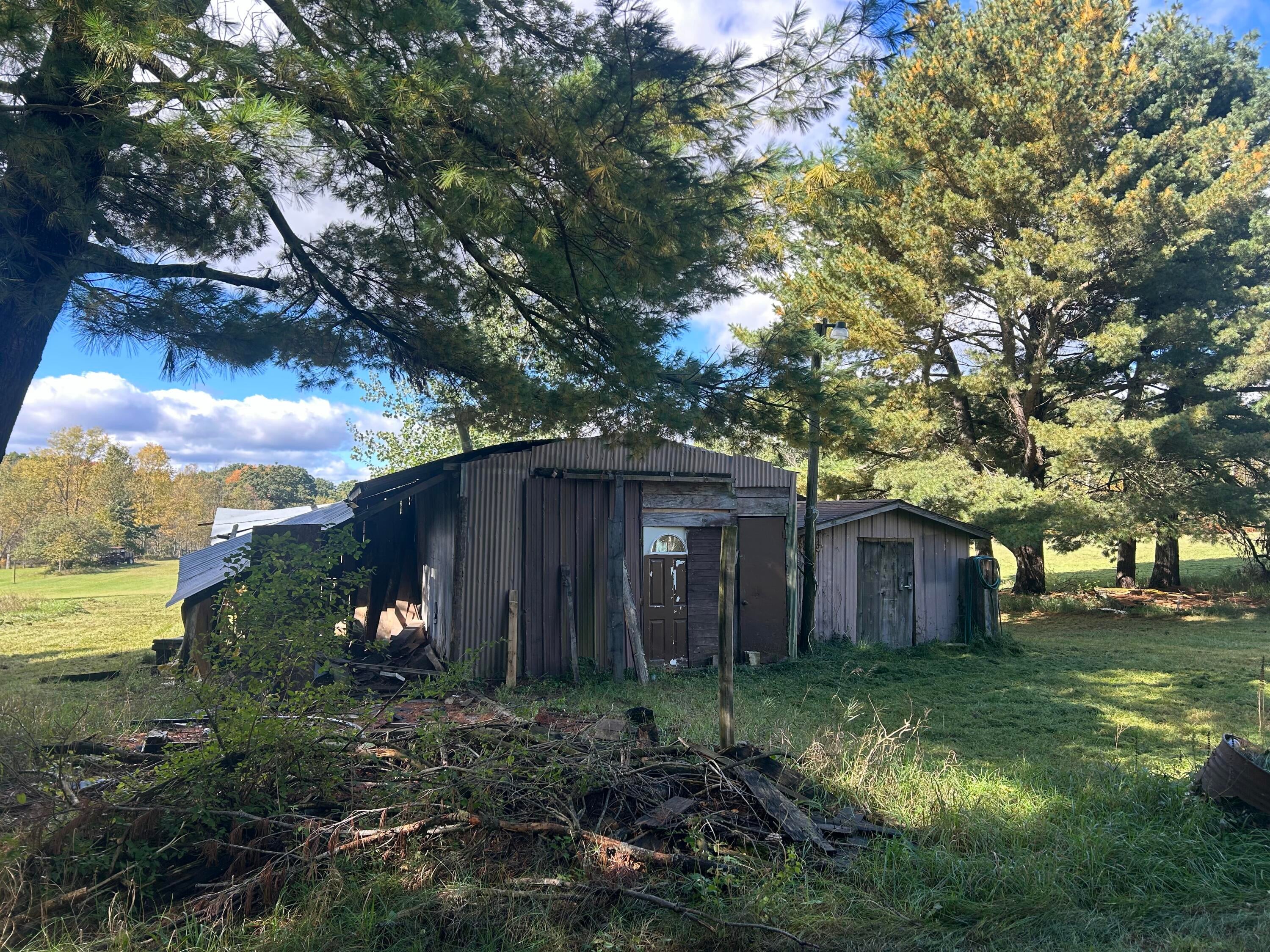 Listing 16