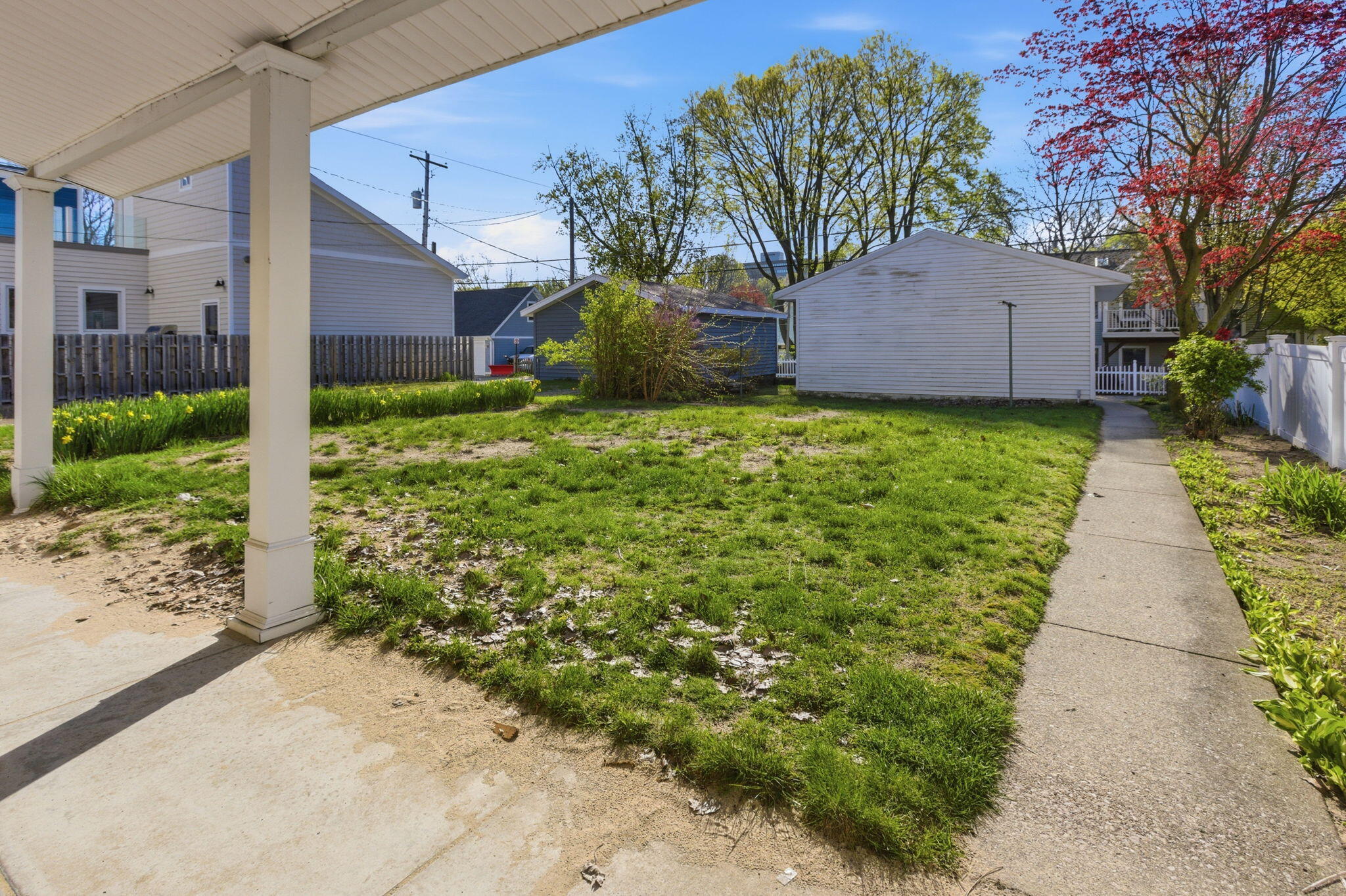 St. Joseph, Michigan, 49085, United States, 4 Bedrooms Bedrooms, ,2 BathroomsBathrooms,Residential,Active,2039017