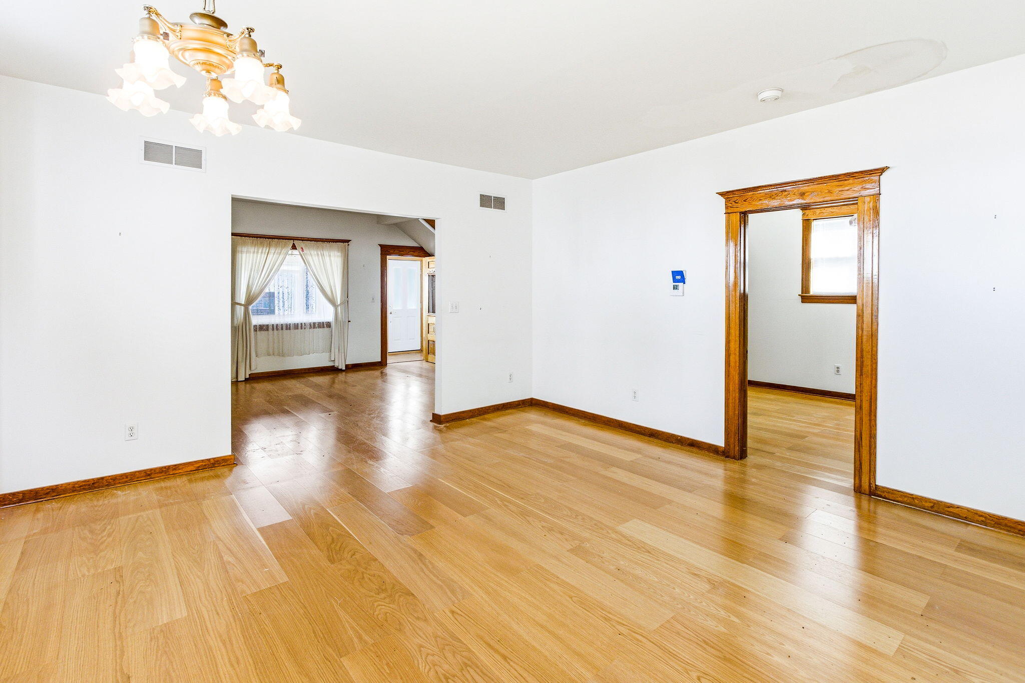 St. Joseph, Michigan, 49085, United States, 4 Bedrooms Bedrooms, ,2 BathroomsBathrooms,Residential,Active,2039017