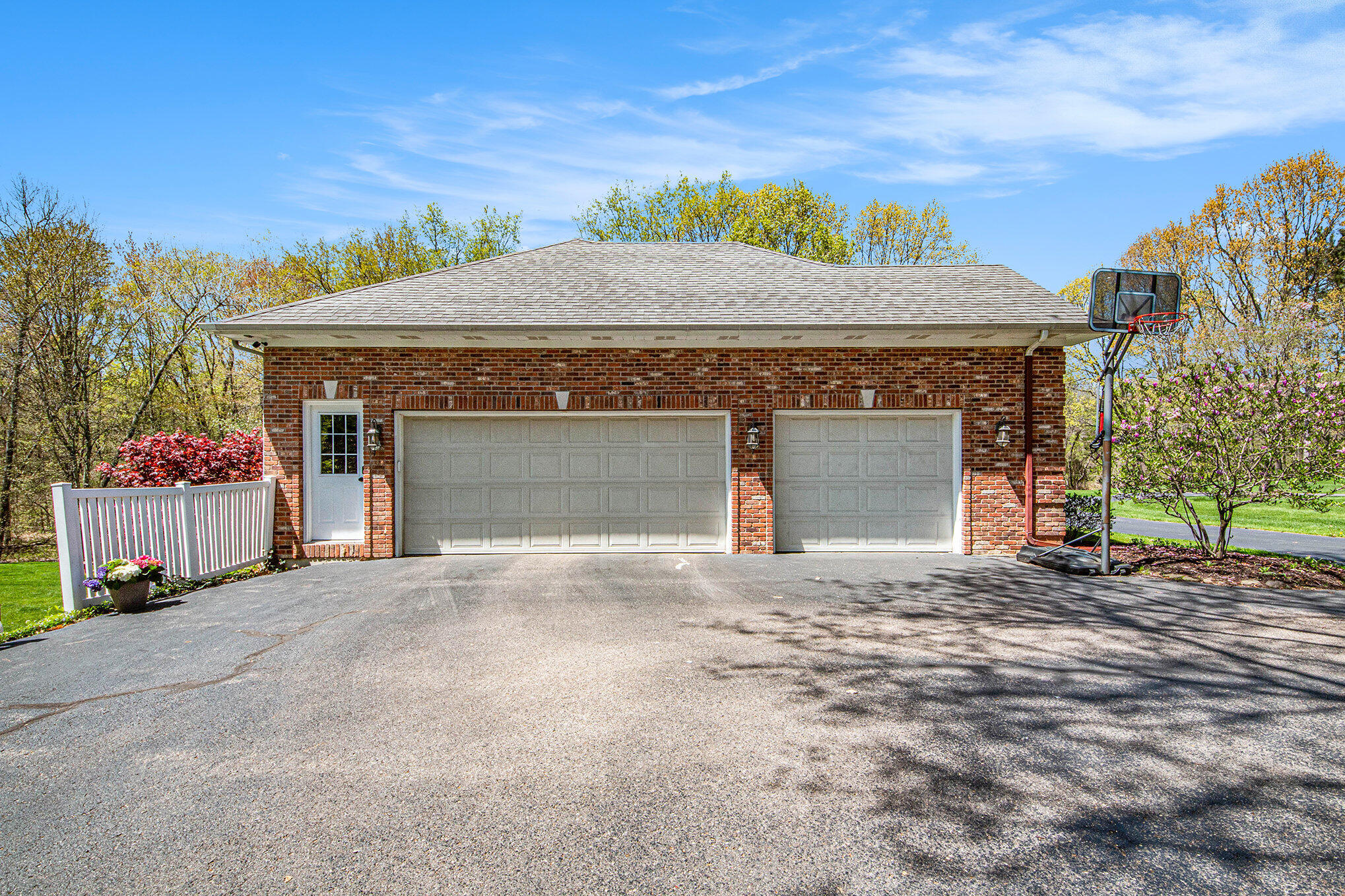 6526 Ada Drive SE