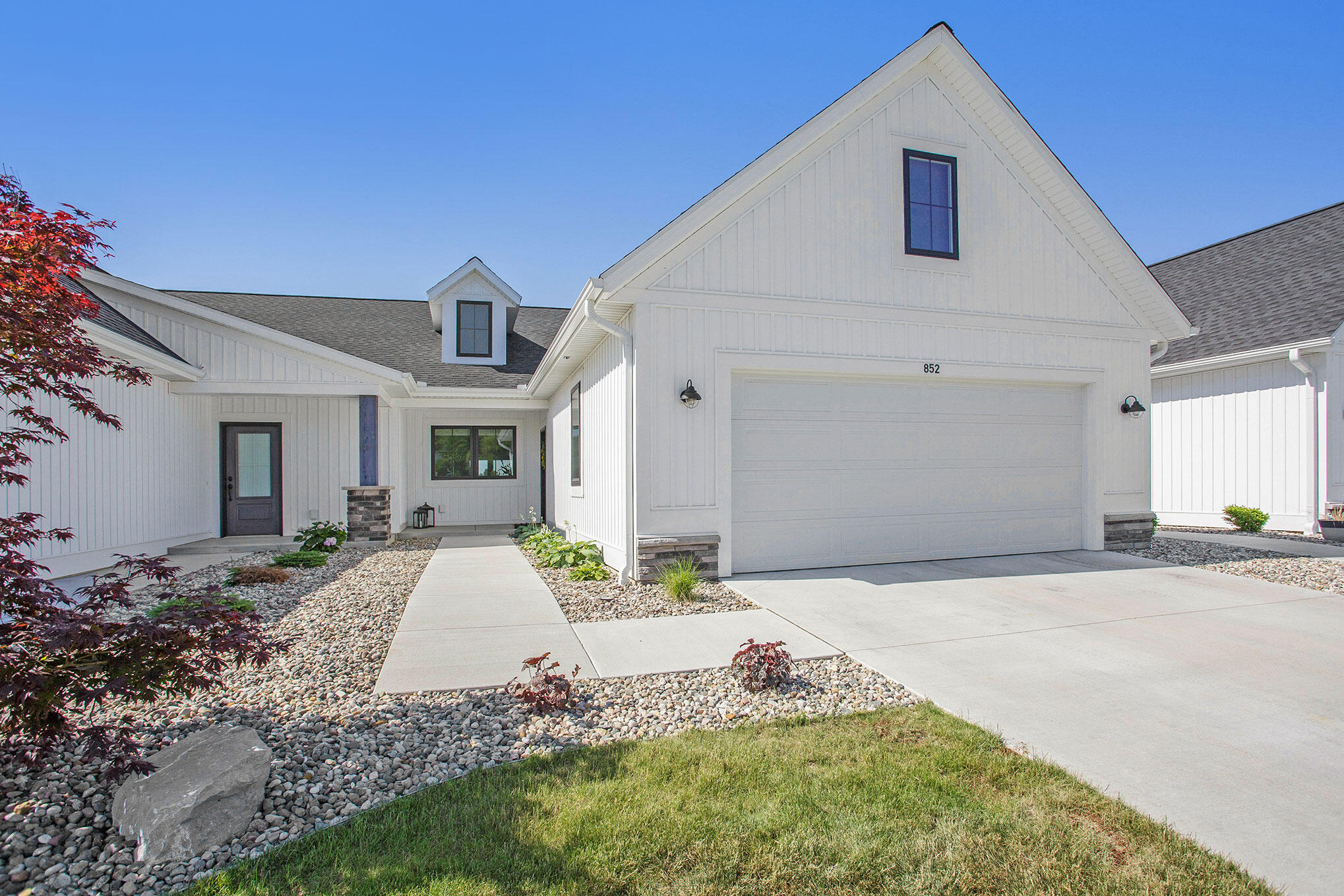 View Byron Center, MI 49315 condo