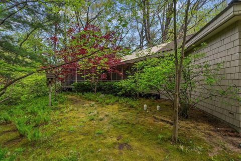 Photo of 8635 Poplar Lane, Bridgman, MI 49106 (MLS # 25022854)