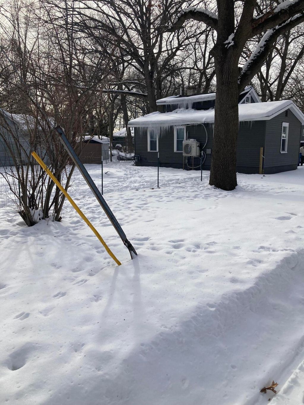 Photo of 375 W Maplewood Avenue, Muskegon, MI 49444 (MLS # 26004626)
