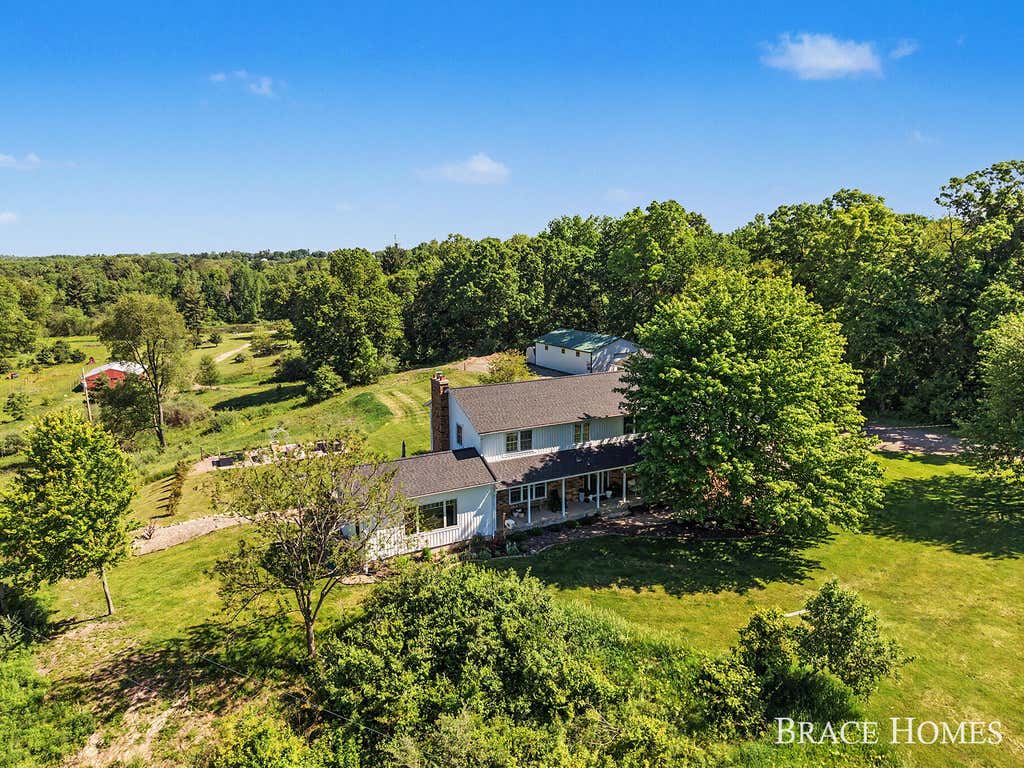 Photo of 5685 11 Mile Road NE #A, Rockford, MI 49341 (MLS # 26041372)
