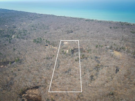 4986 N RIDGE RD, MEARS, MI 49436 - Image 0f7602f31c8f3d5a7c951e6b208e8d92/2082894012
