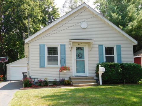 207 Illinois Street, Battle Creek, MI 49014 - MLS#: 25018281