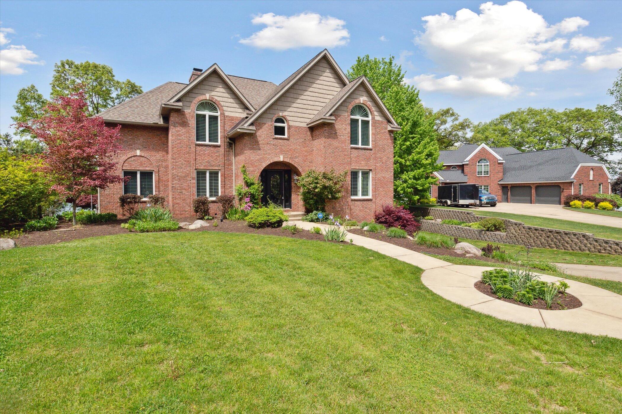 10436 Kings Point Drive