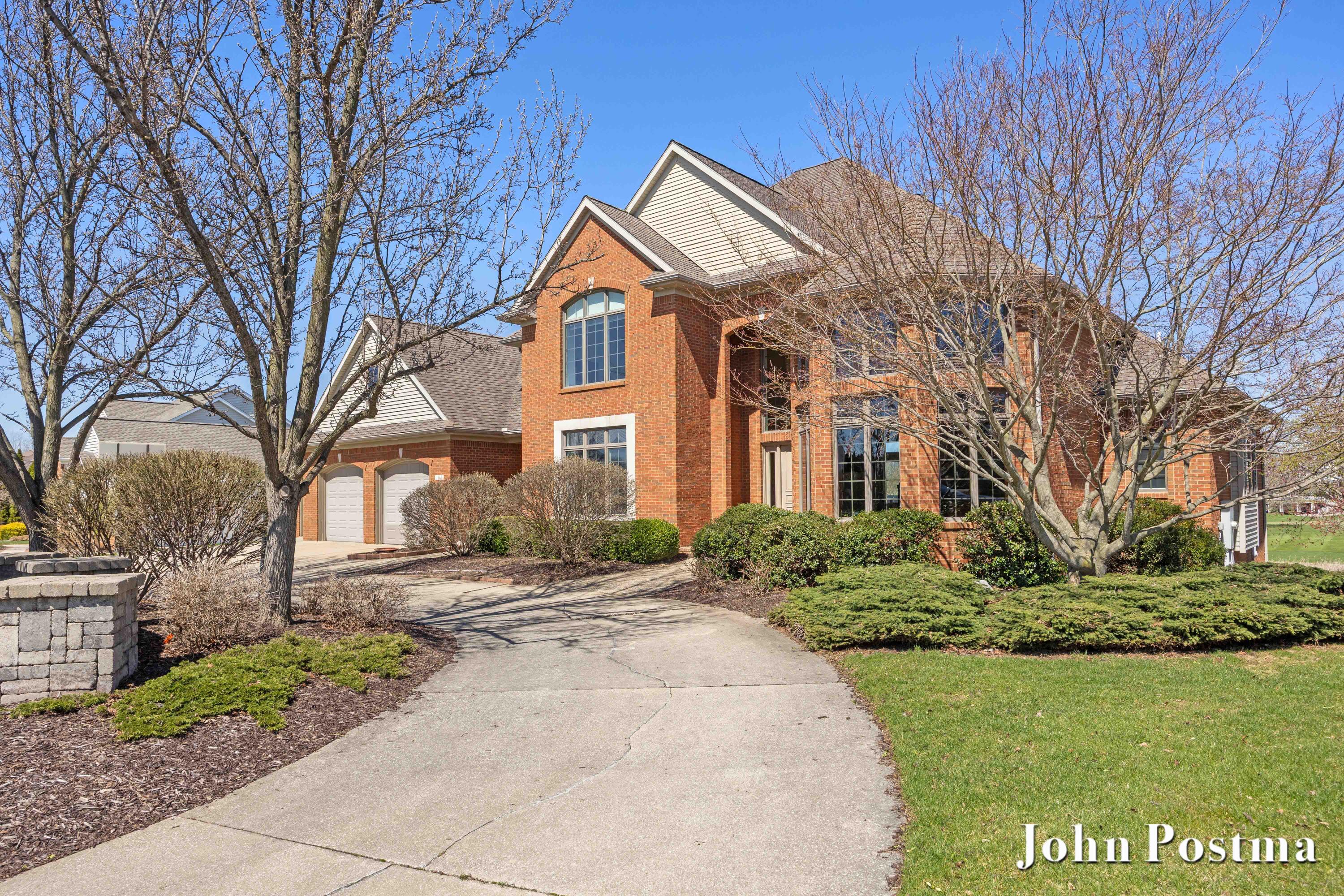Caledonia, Michigan, 49316, United States, 5 Bedrooms Bedrooms, ,5 BathroomsBathrooms,Residential,Active,2036686