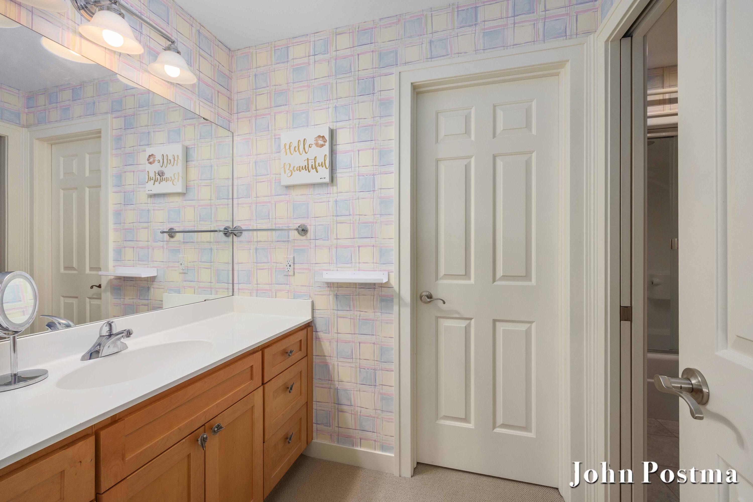 Caledonia, Michigan, 49316, United States, 5 Bedrooms Bedrooms, ,5 BathroomsBathrooms,Residential,Active,2036686