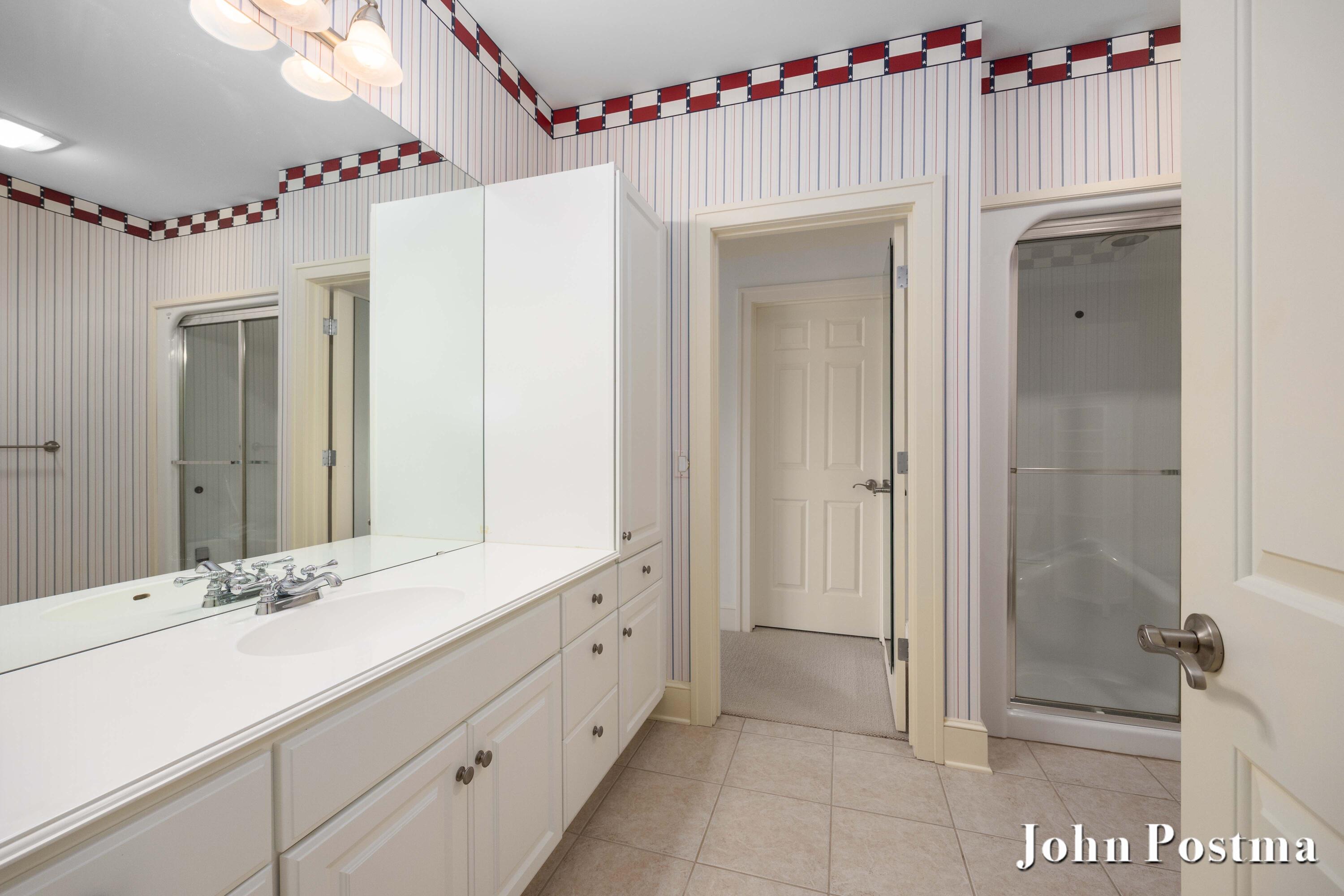 Caledonia, Michigan, 49316, United States, 5 Bedrooms Bedrooms, ,5 BathroomsBathrooms,Residential,Active,2036686