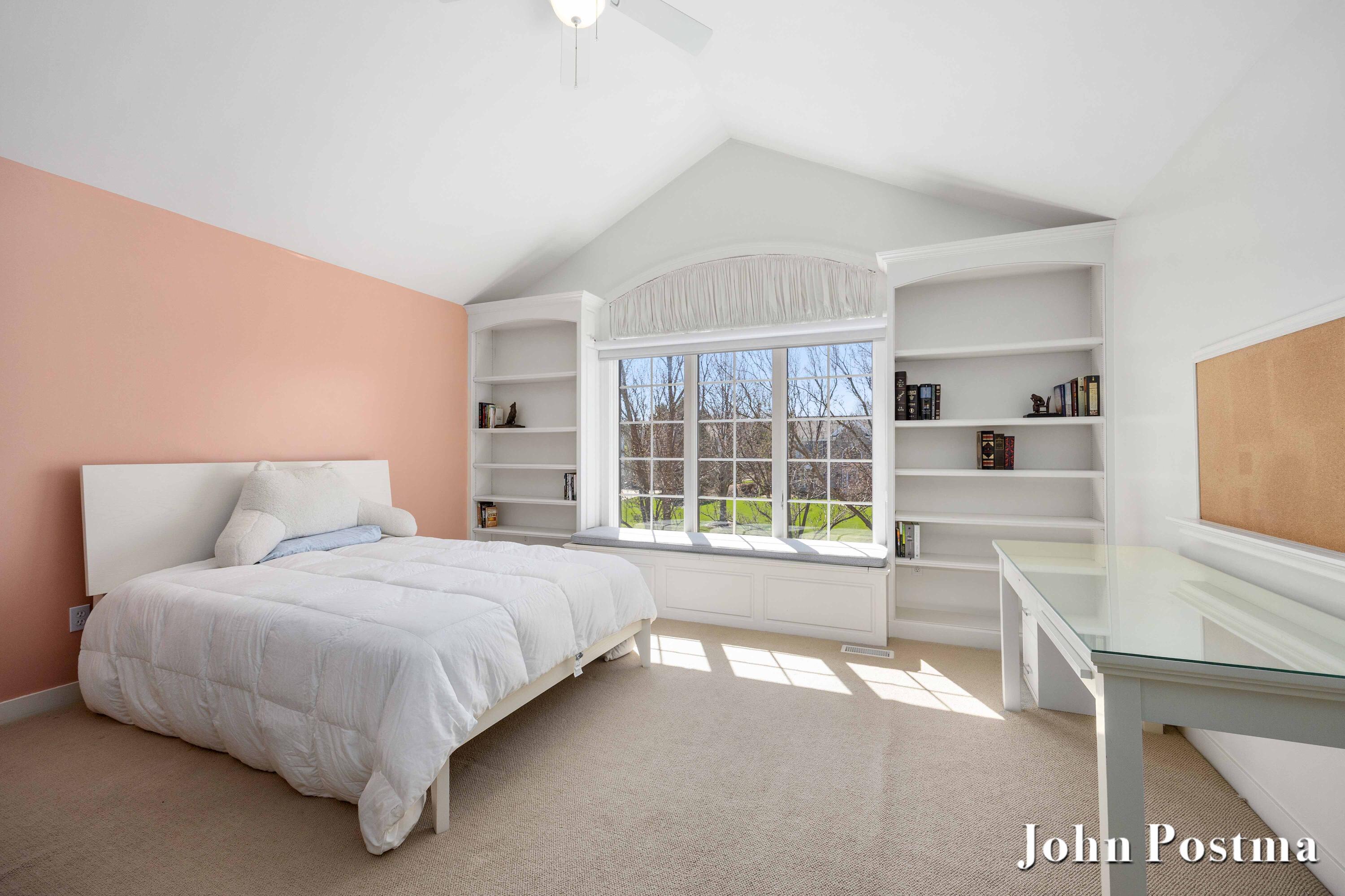 Caledonia, Michigan, 49316, United States, 5 Bedrooms Bedrooms, ,5 BathroomsBathrooms,Residential,Active,2036686