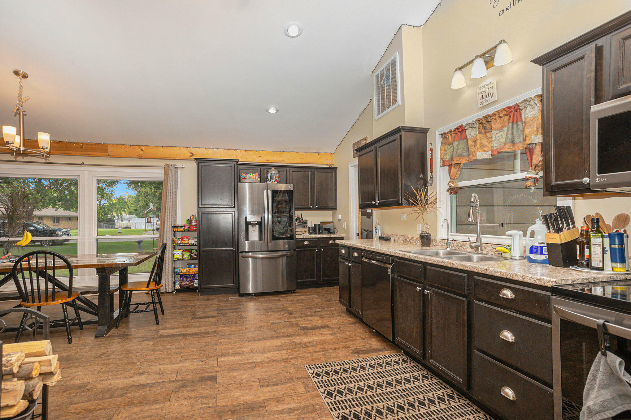 Constantine, Michigan 49042, United States, 3 Bedrooms Bedrooms, ,1 BathroomBathrooms,Residential,Pending,205587