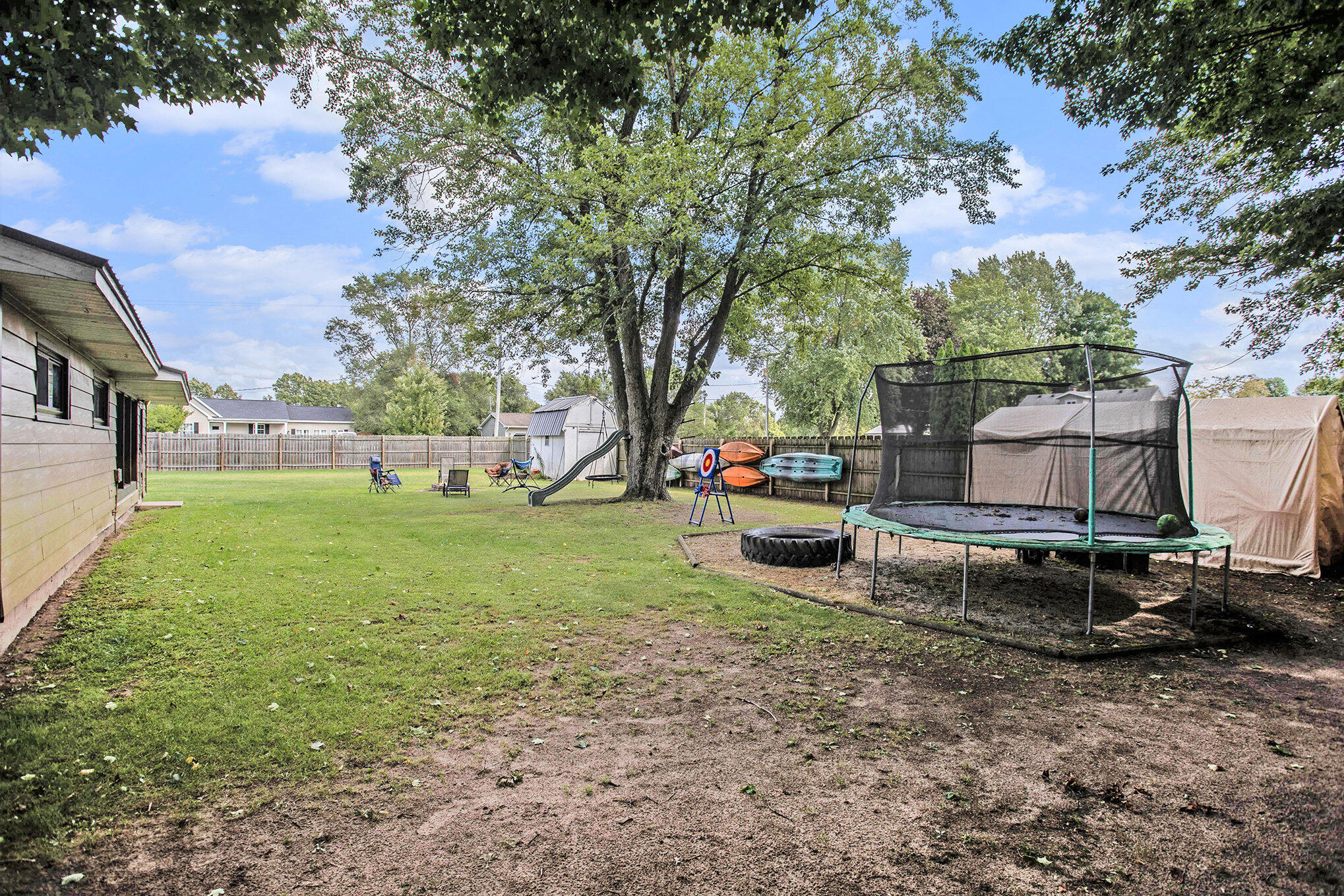 Constantine, Michigan 49042, United States, 3 Bedrooms Bedrooms, ,1 BathroomBathrooms,Residential,Pending,205587