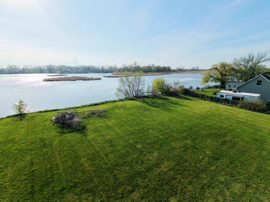 DAN ST, ROCKWOOD, MI 48173 - Image 0fd90b823ff2a1b8bd1fb044c0c68a30/1351722854