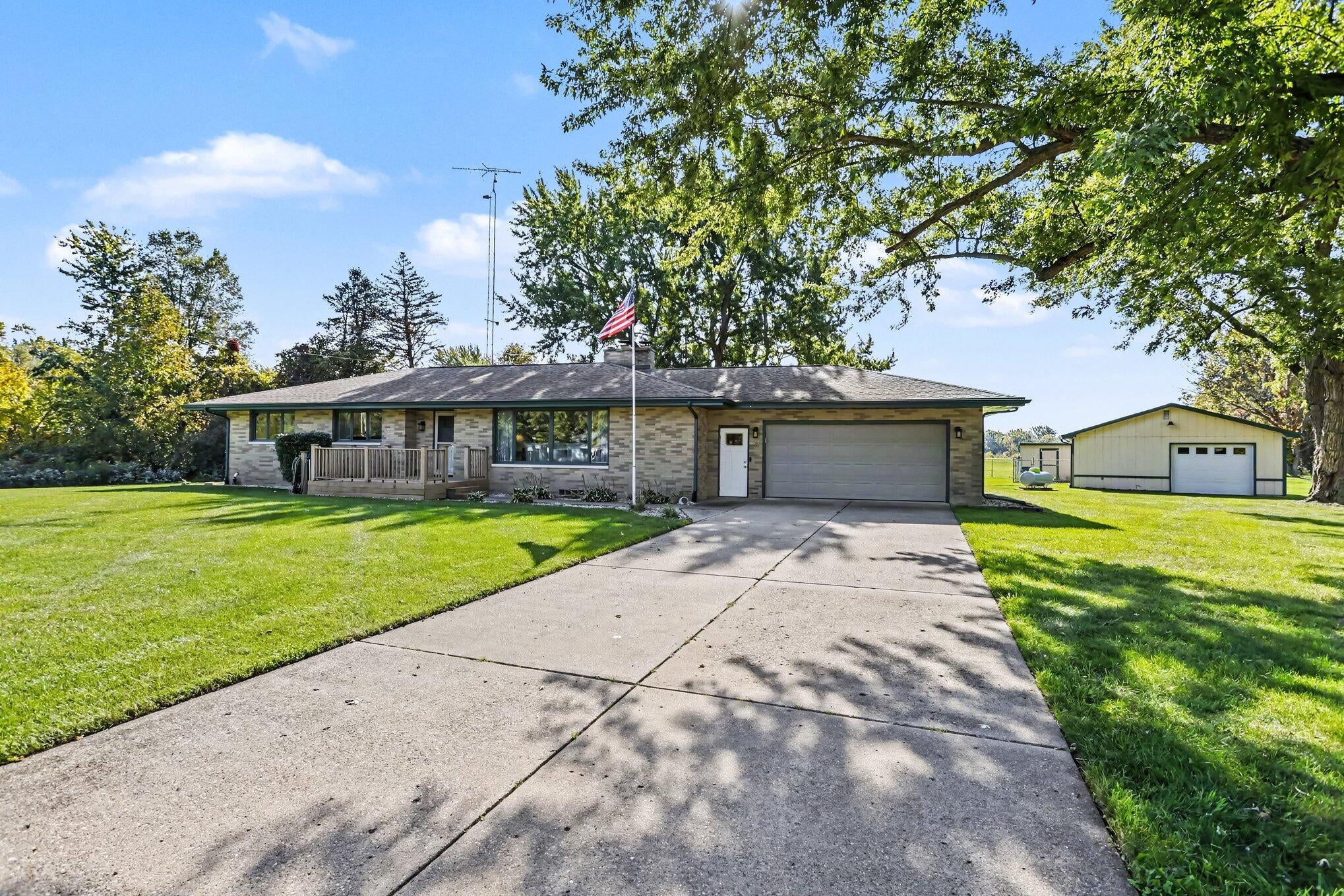 9410 N Branch Road