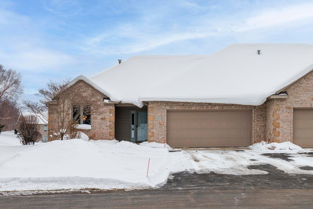 Photo of 4820 Faringdom Grove Drive, Hudsonville, MI 49426 (MLS # 26005024)