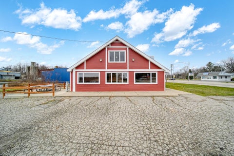 Photo for 107 E Jackson Road