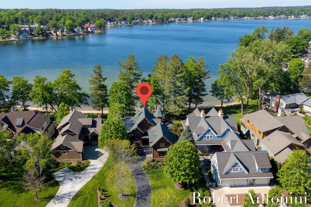 Photo of 6775 Sunset Cove NE, Rockford, MI 49341 (MLS # 26009750)